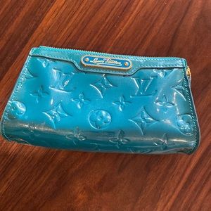 Louis vuitton blue monogram Vernis trousse cosmetic pouch